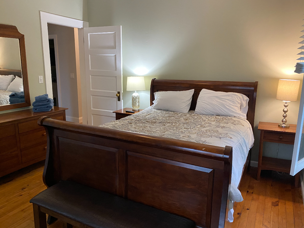 1st Class Rentals at Chestnut Street - "Love Where You Live" - Photo 12