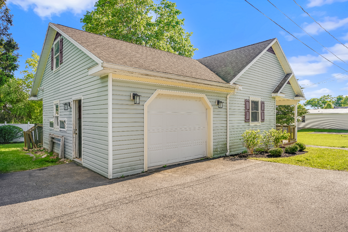 Furnished Canandaigua Bungalow Retreat | Lake Access + Utilities Included - Photo 3