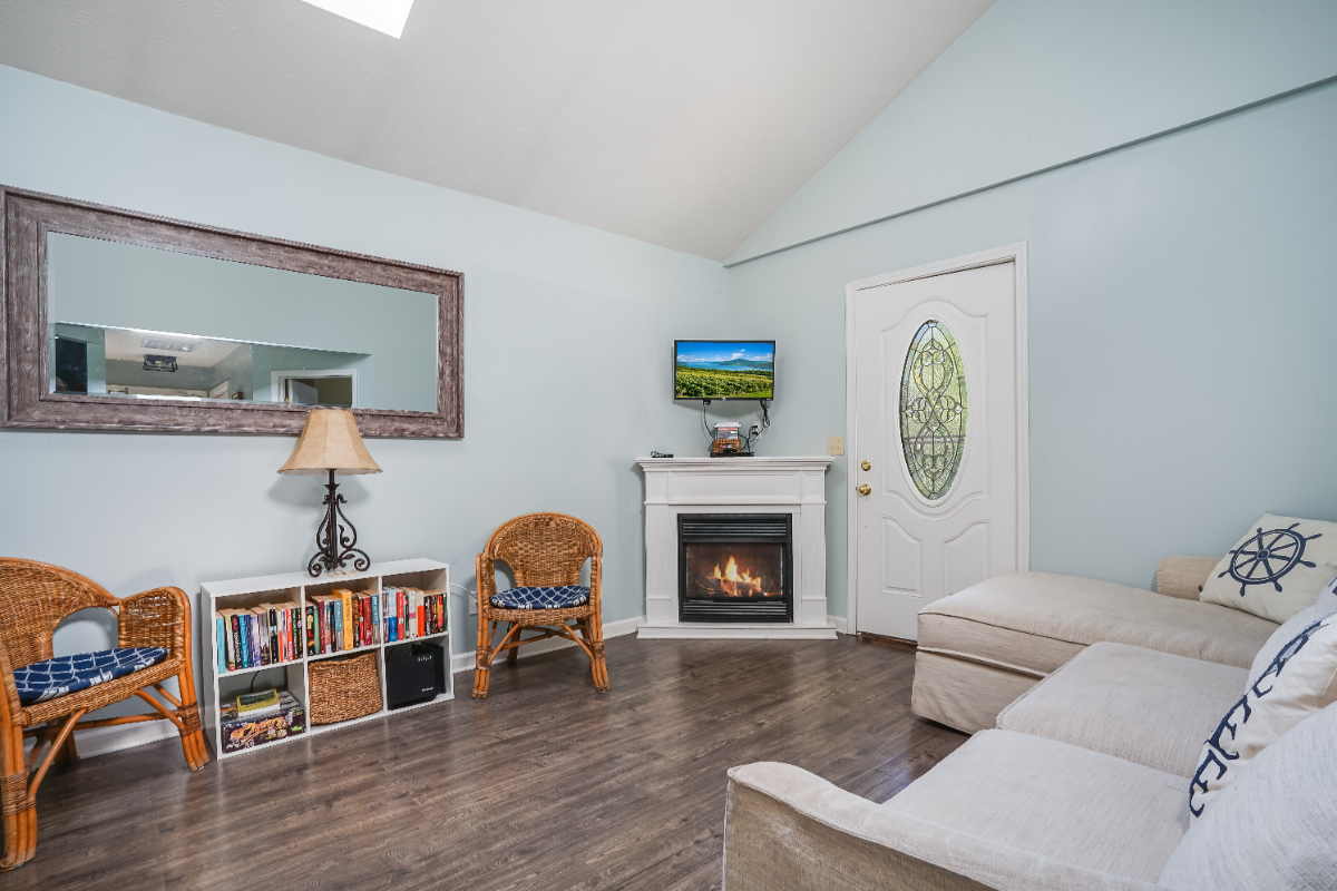Furnished Canandaigua Bungalow Retreat | Lake Access + Utilities Included - Photo 12
