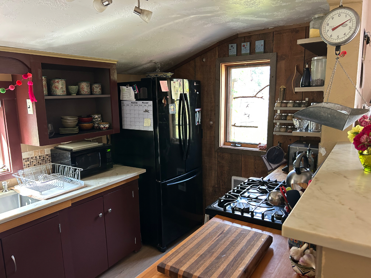 Charming Cottage - Photo 4