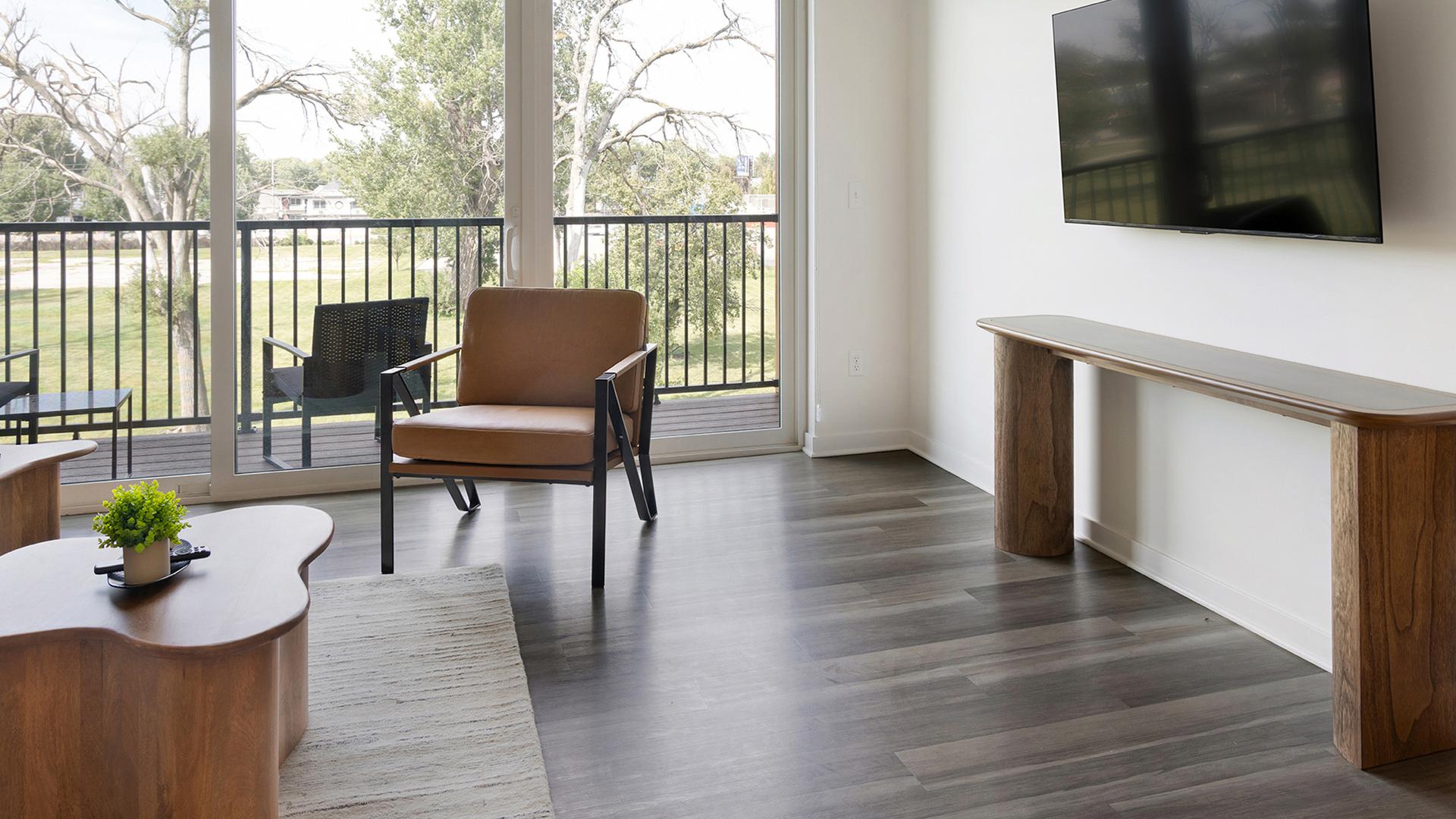 TreeHouse 336 - Photo 4