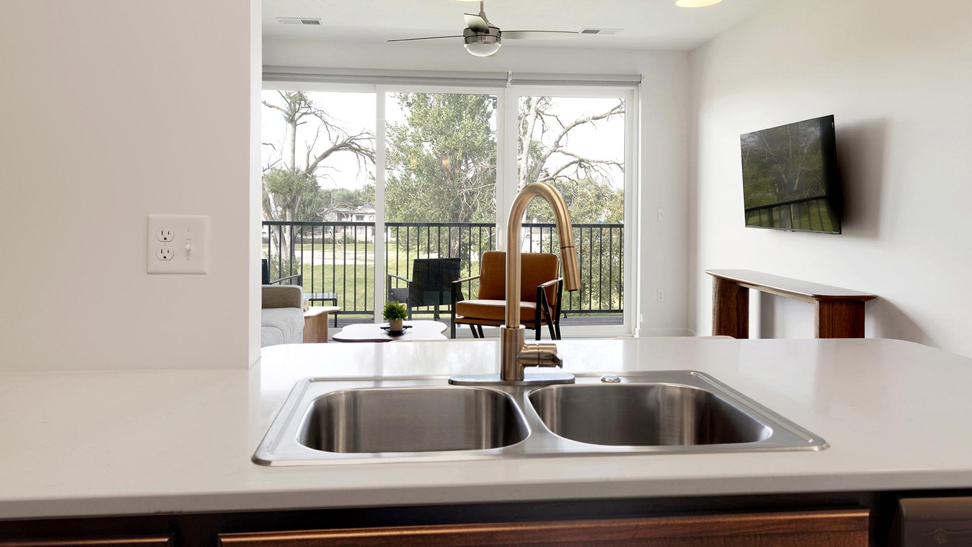TreeHouse 336 - Photo 8