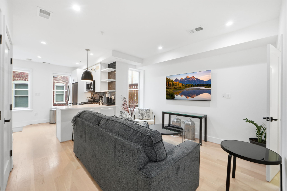 Furnished 1BR with Private Rooftop in Dupont Circle - Photo 10