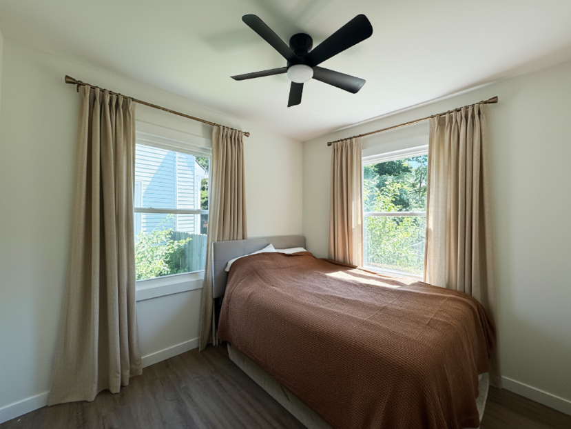 Newly Renovated, Charming and Peaceful 3-Bedroom Furnished Home Near Major Cincinnati Medical Center - Photo 7