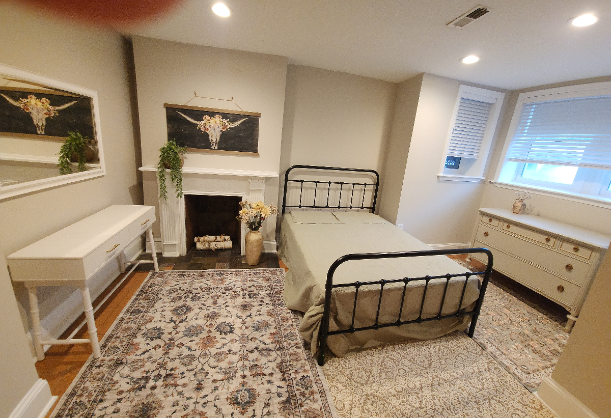Room in Historic Mansion Rent all-inclusive - Photo 2