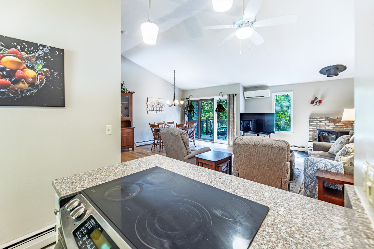 2 bedroom 1.5 bath condo in lovely Quechee Vermont - available 1/1/2027 - Photo 6