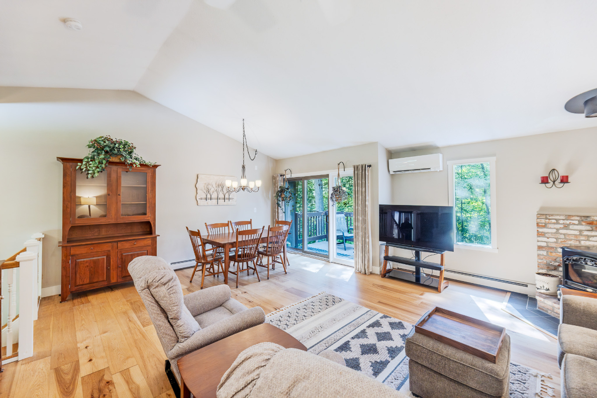 2 bedroom 1.5 bath condo in lovely Quechee Vermont - available 1/1/2027 - Photo 1