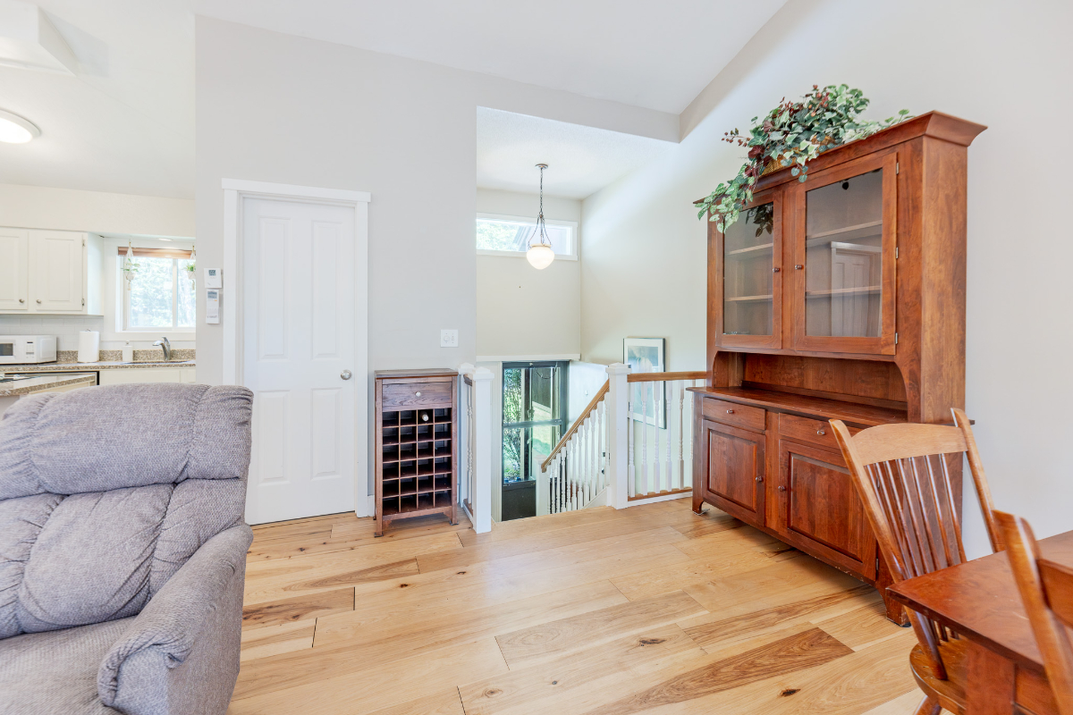 2 bedroom 1.5 bath condo in lovely Quechee Vermont - available 1/1/2027 - Photo 3
