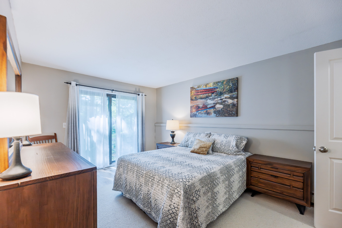 2 bedroom 1.5 bath condo in lovely Quechee Vermont - available 1/1/2027 - Photo 7