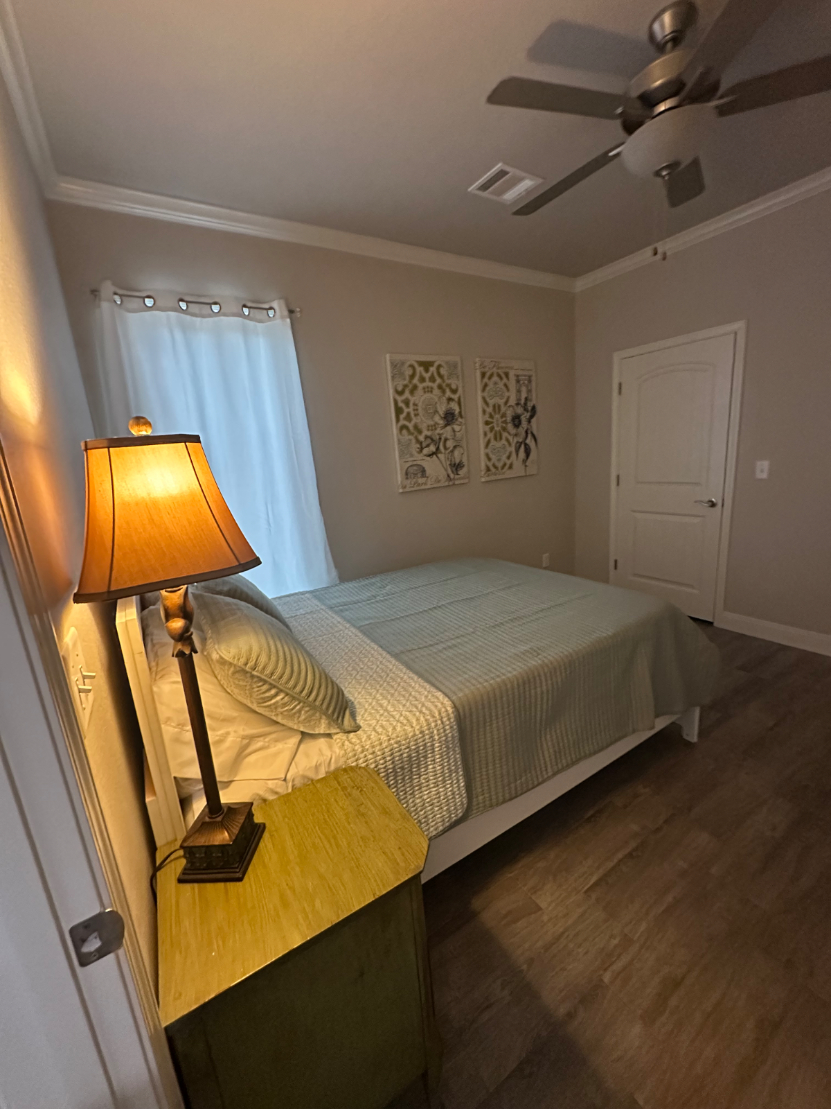 Brand new! Fully Furnished! - Photo 5