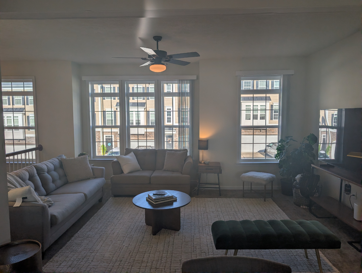 The Ultimate Travel Nurse Retreat: Upscale Suncrest Village Townhome Living Minutes from WVU and Mon - Photo 7