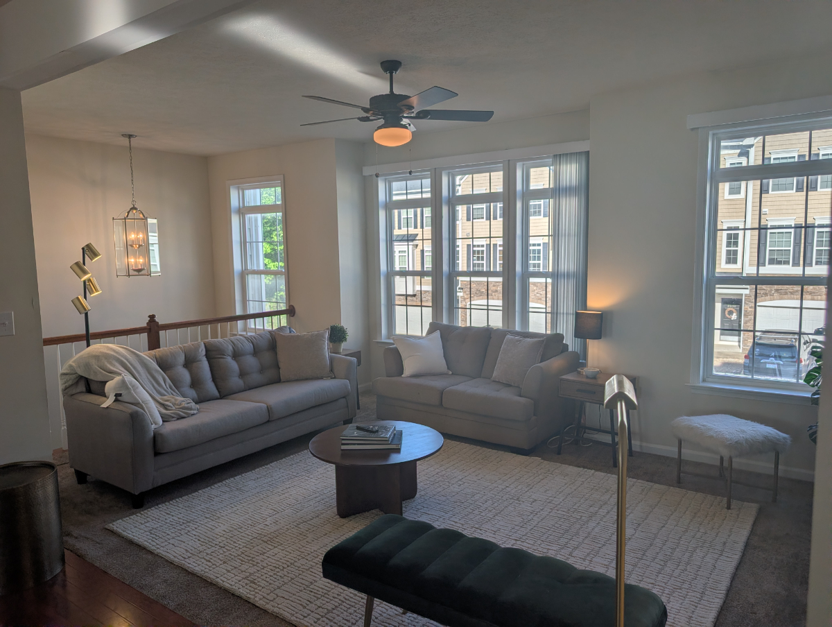 The Ultimate Travel Nurse Retreat: Upscale Suncrest Village Townhome Living Minutes from WVU and Mon - Photo 8