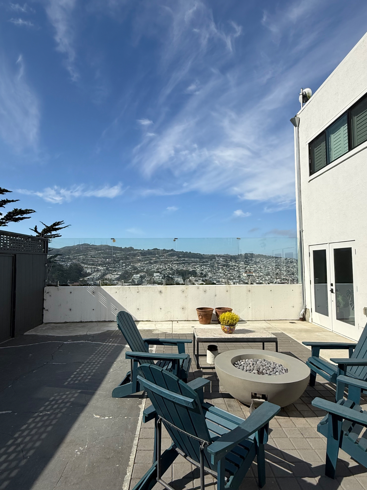 Modern Parkside Retreat | 1BD In-Law w/ Direct McLaren Park Access & All Utilities Included - Photo 1