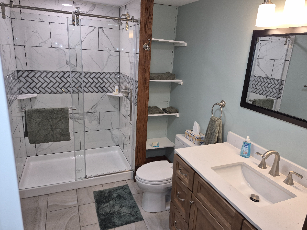 Brand-New Premium Furnished 1BR | Quiet Professional Setting | All Utilities + Wi-Fi - Photo 2
