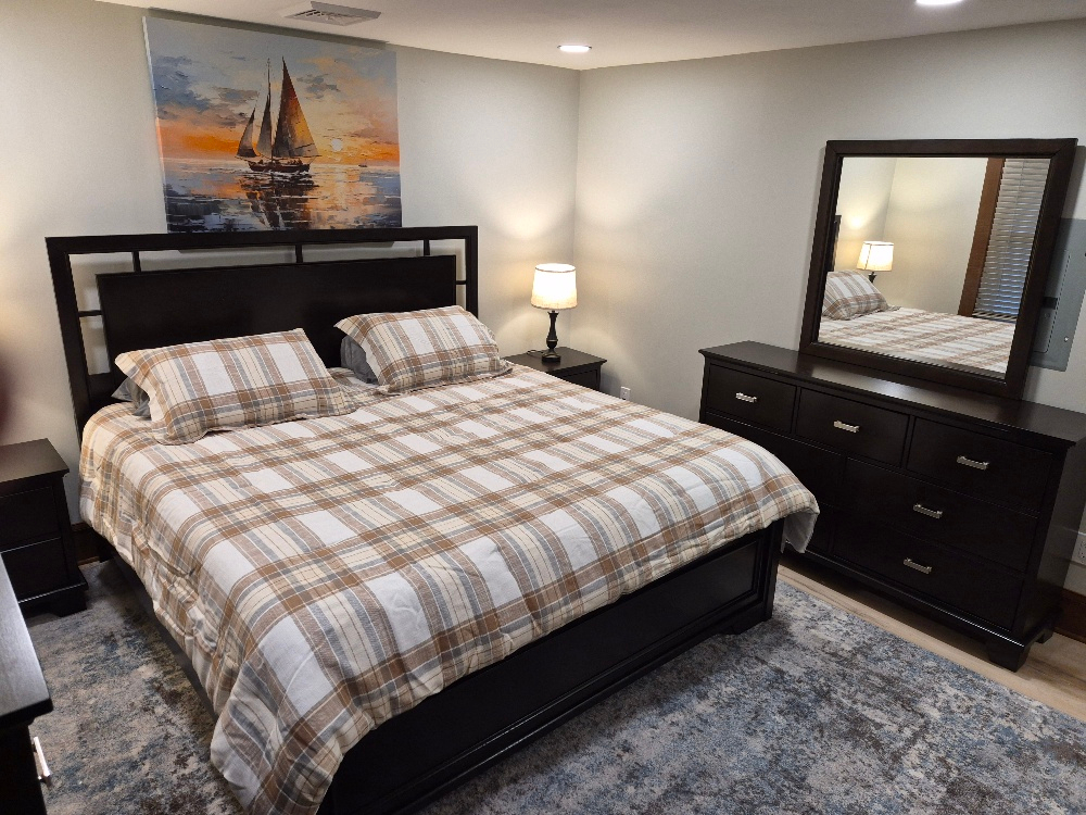 Brand-New Premium Furnished 1BR | Quiet Professional Setting | All Utilities + Wi-Fi - Photo 8