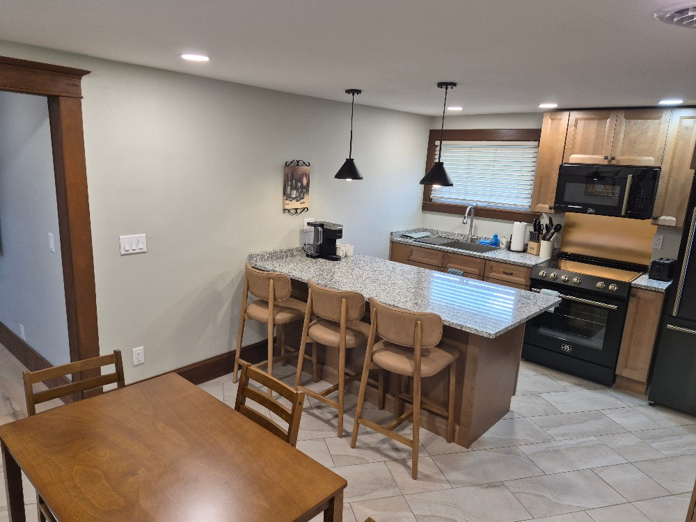 Brand-New Premium Furnished 1BR | Quiet Professional Setting | All Utilities + Wi-Fi - Photo 11