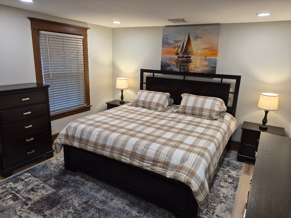 Brand-New Premium Furnished 1BR | Quiet Professional Setting | All Utilities + Wi-Fi - Photo 7