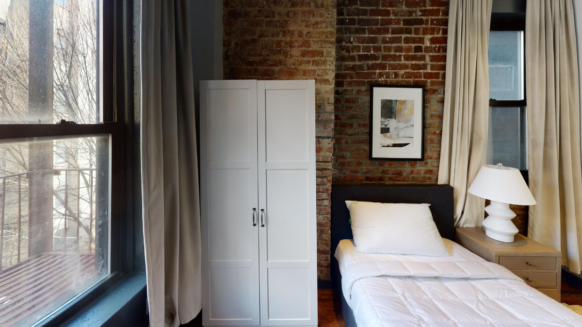 Private Bedroom in Upper East Side 157 A - Photo 3