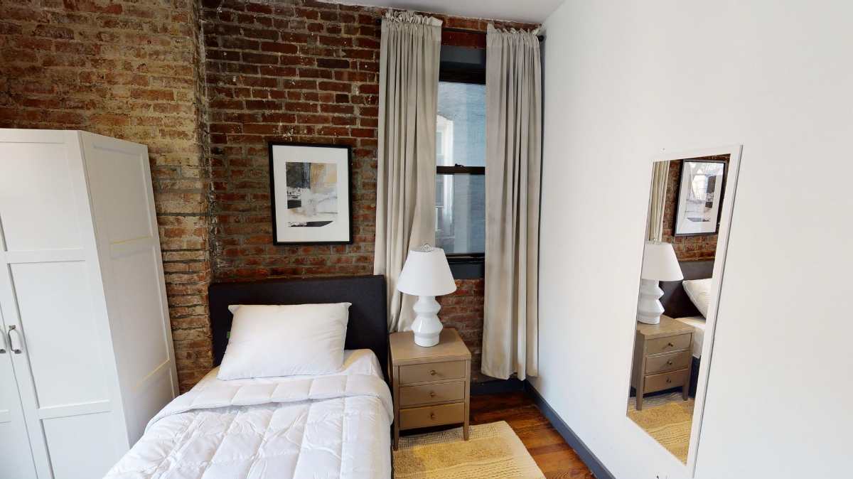 Private Bedroom in Upper East Side 157 A - Photo 5