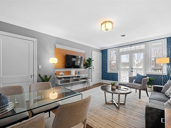 Entire serviced apartment in Syracuse, New York - Photo 2