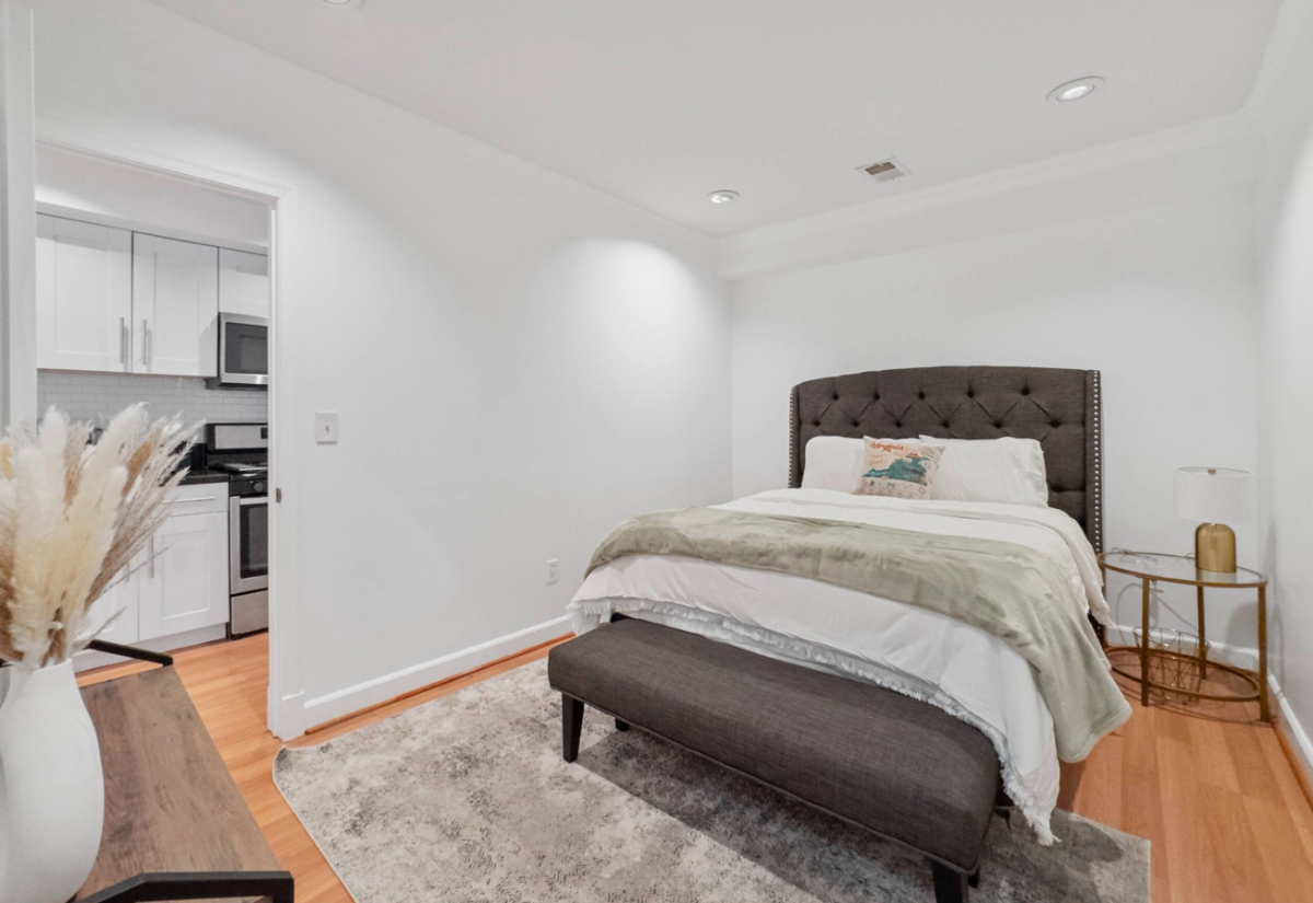 Modern Furnished 2BR/1BA Stay in Washington, DC - Photo 6