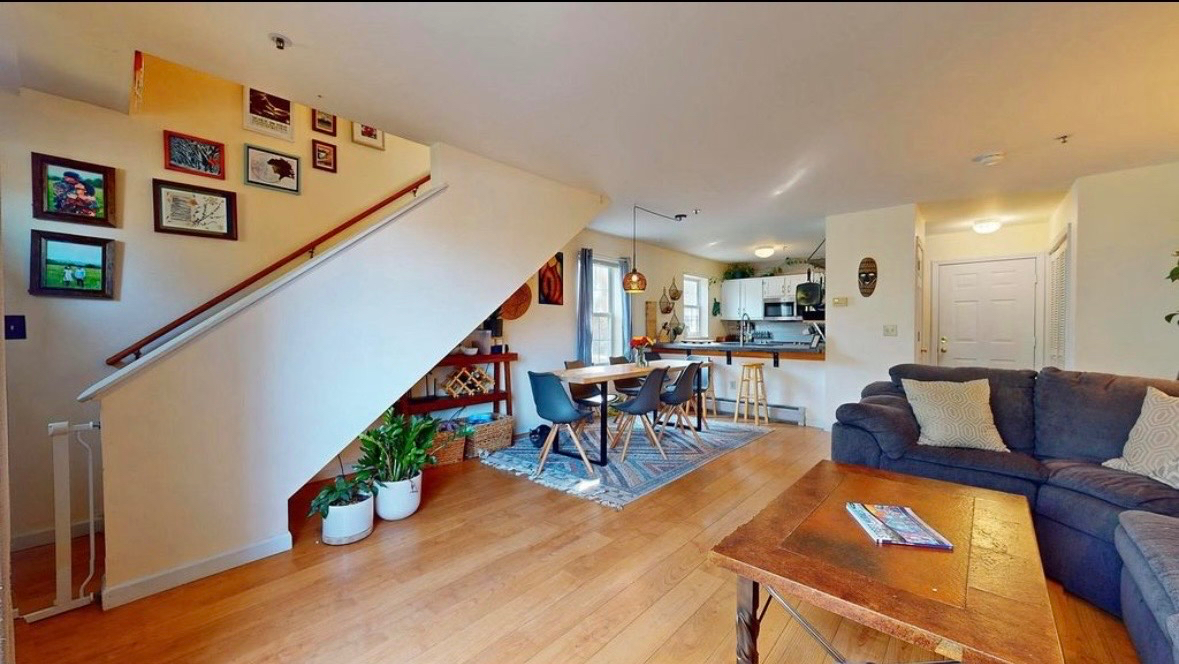Walk to UVMMC & UVM | Quiet Room in Prime Burlington Location - Photo 4
