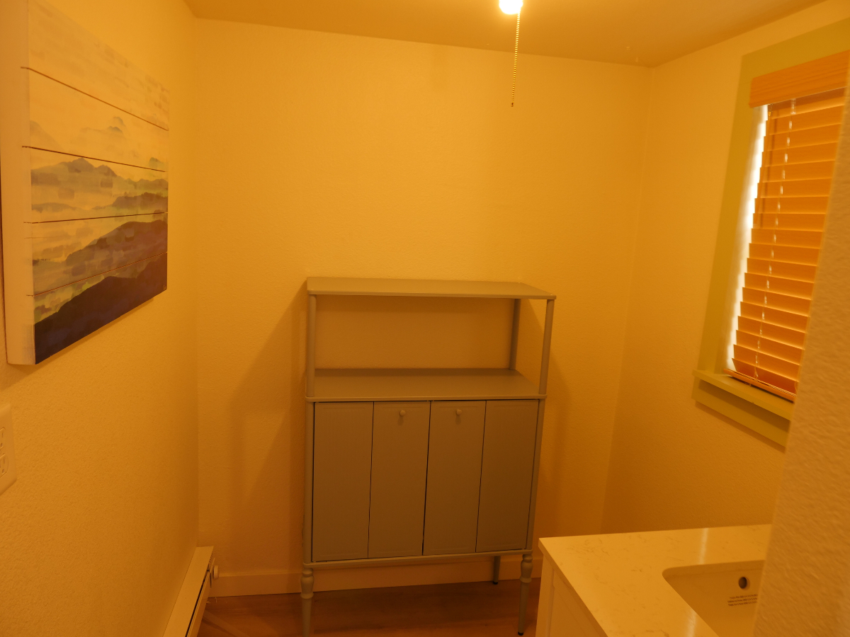 Furnished South End Cottage with Dedicated Parking in Downtown - Photo 10