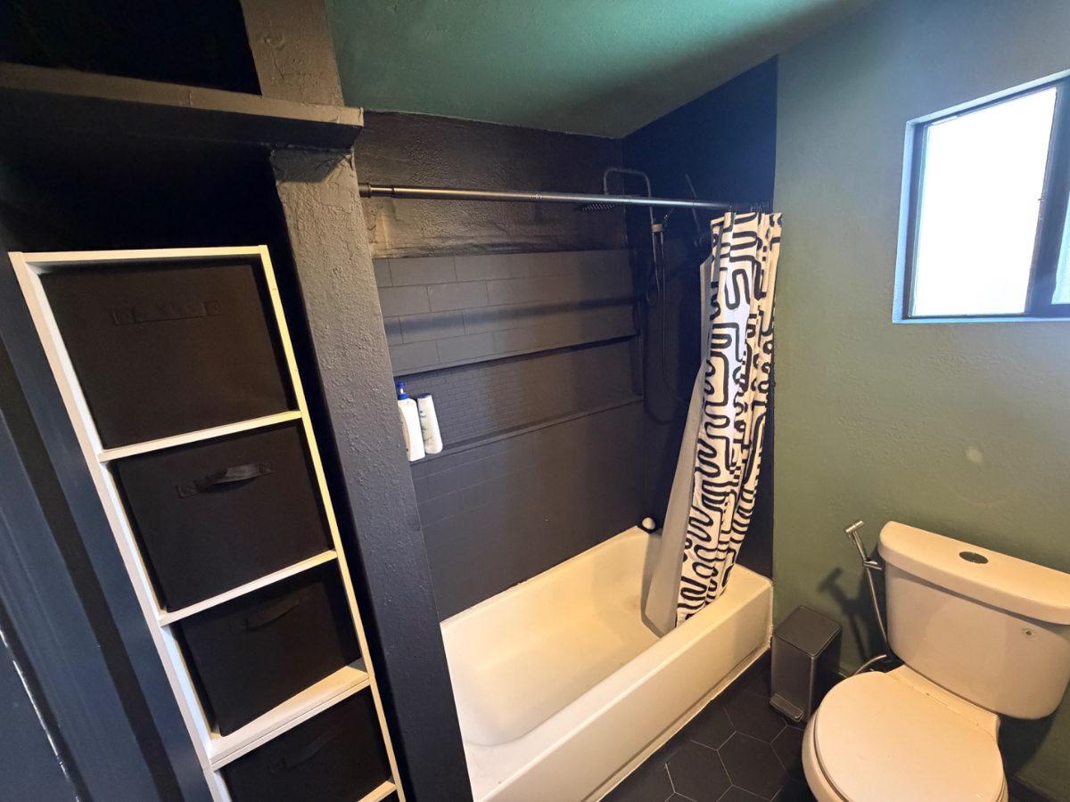 Private Entrance | Cozy Central San Diego Studio | Work & Relax | Discount Available - Photo 4