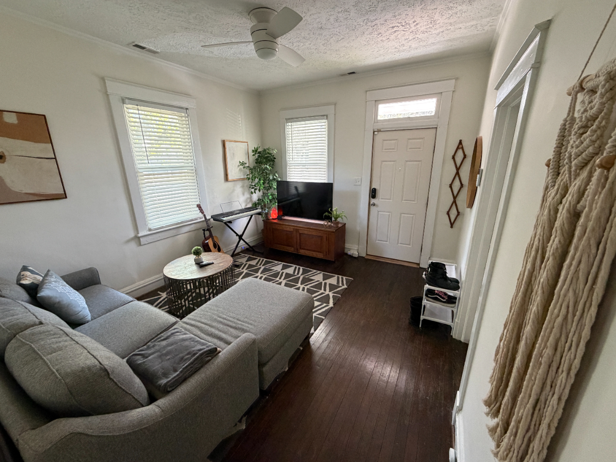 Swansboro Bungalow - Photo 5