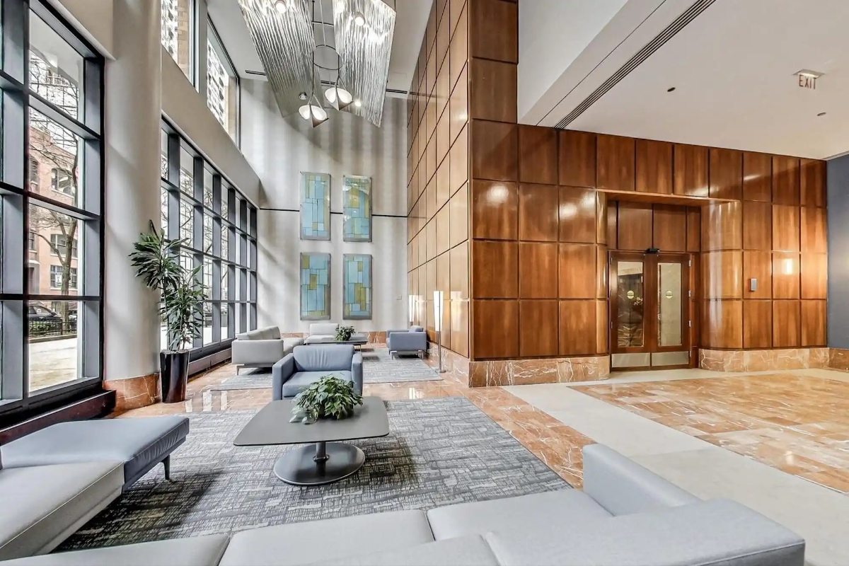 Furnished Streeterville 1BR | 12-Month Lease Preferred | Prime Downtown Location - Photo 4