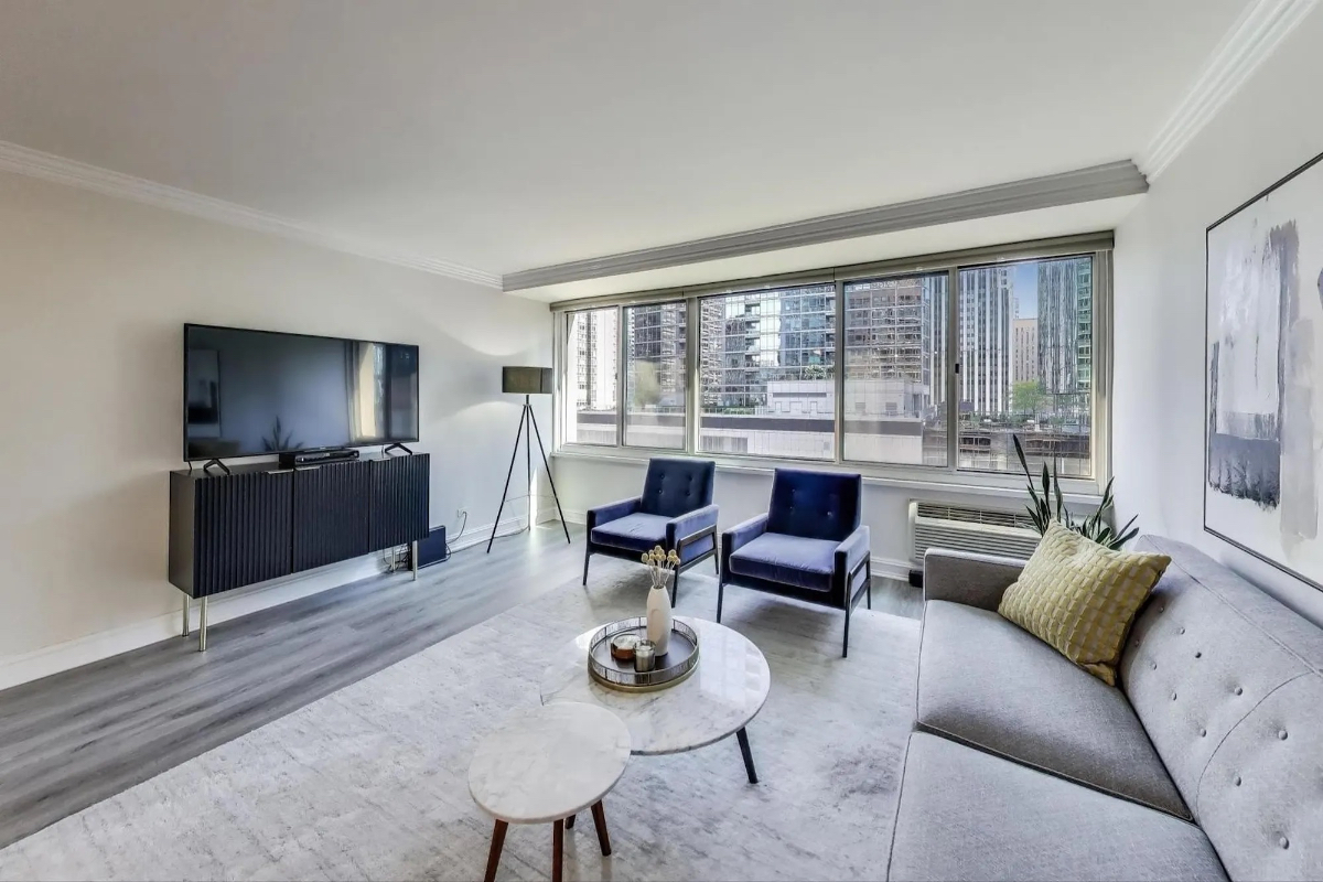 Furnished Streeterville 1BR | 12-Month Lease Preferred | Prime Downtown Location - Photo 7