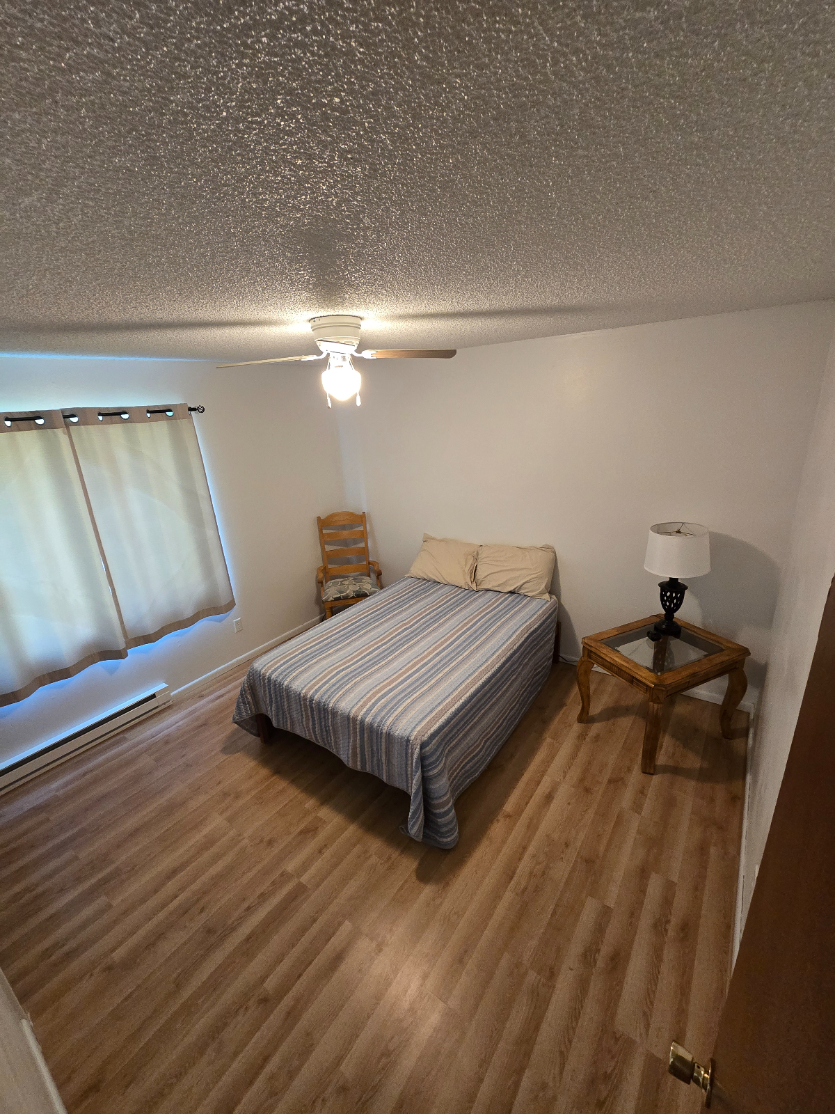 Two-Bedroom Living in a Quiet, Convenient Riverton Location - Photo 11