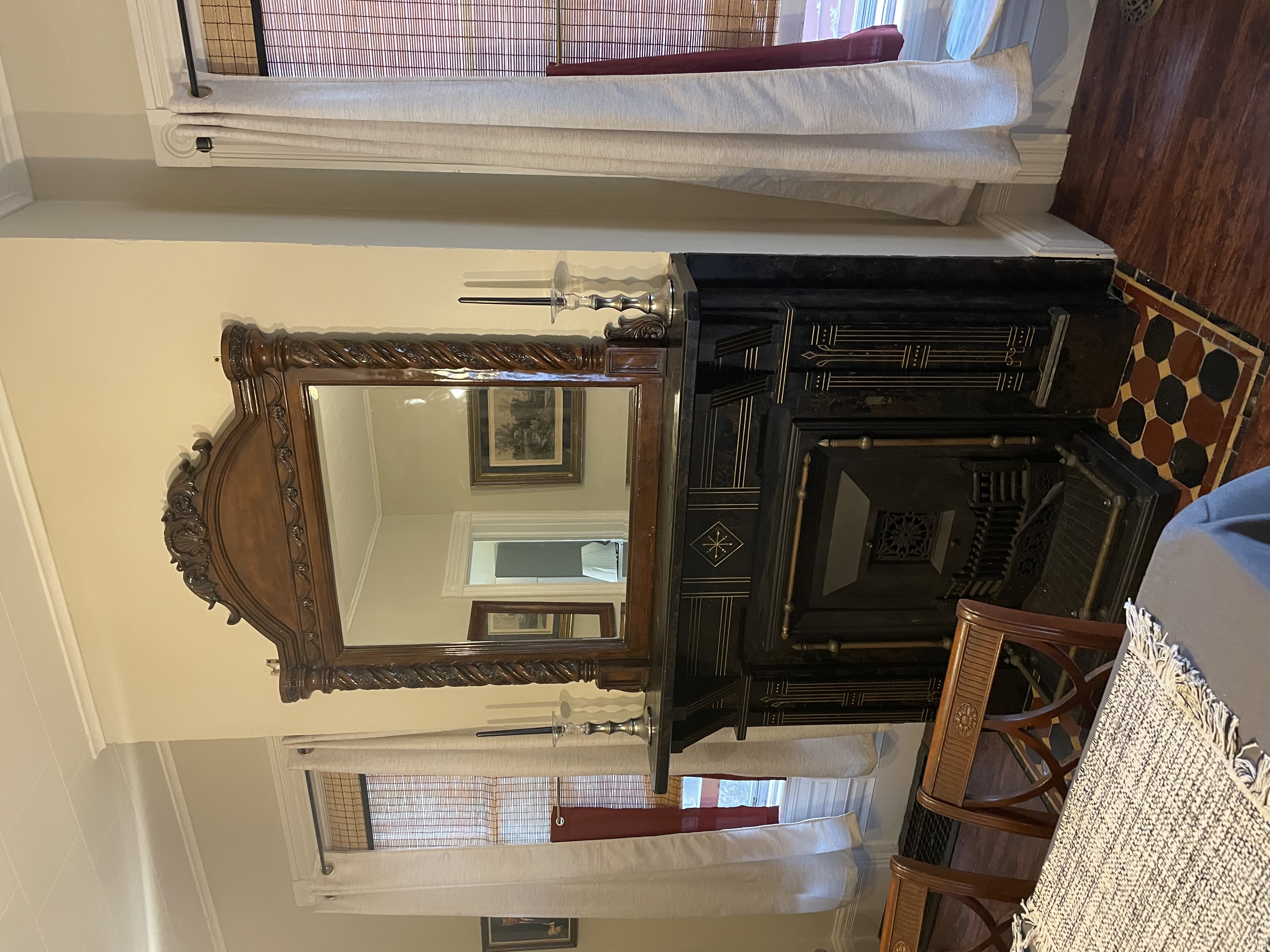 Victorian Queen Ann style home - Photo 10