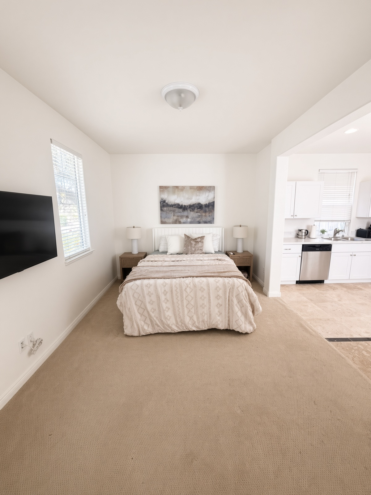 Private, Fully-Furnished Suite in Carmel Valley | 15 Min to Scripps & UCSD | Utilities, Internet Included - Photo 6