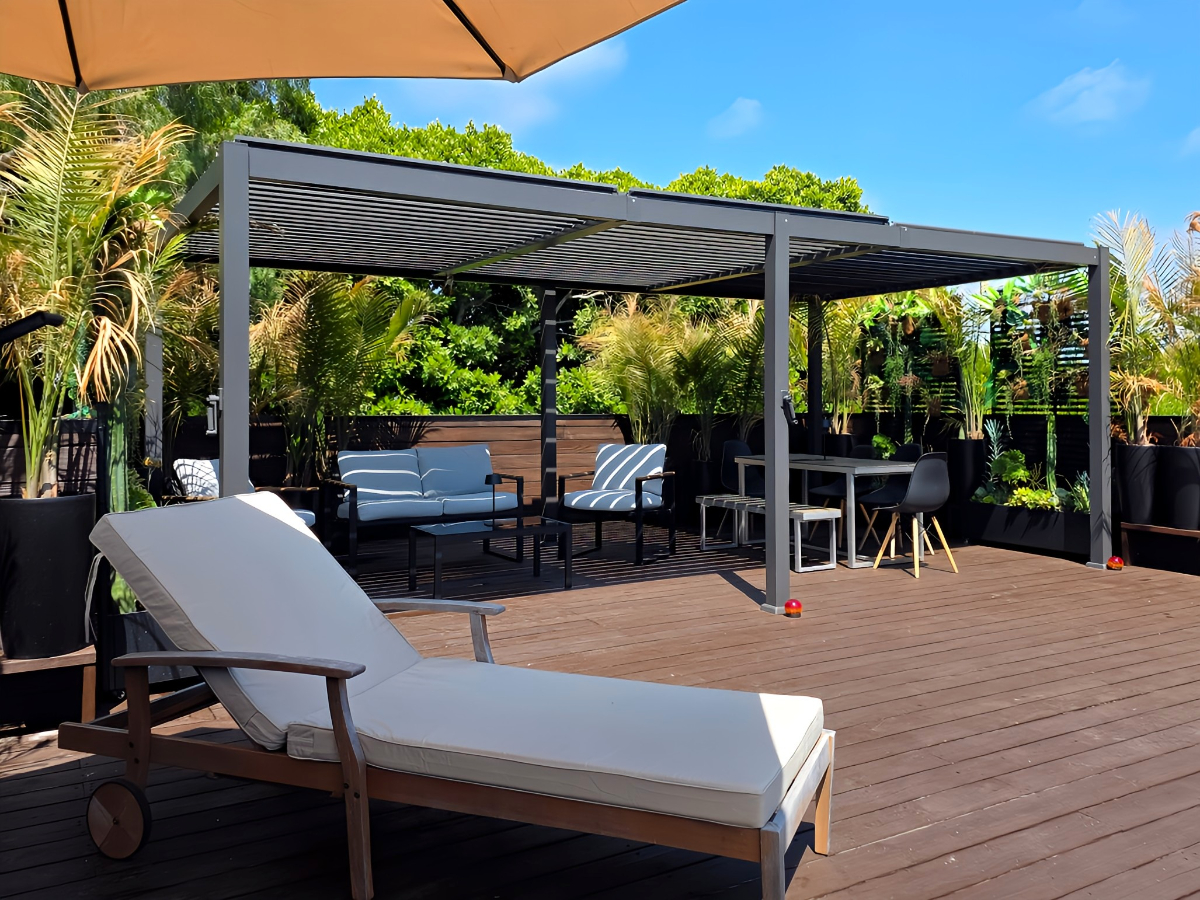 Venice Beach Rooftop Oasis 2BR/2BA + Parking - Photo 1