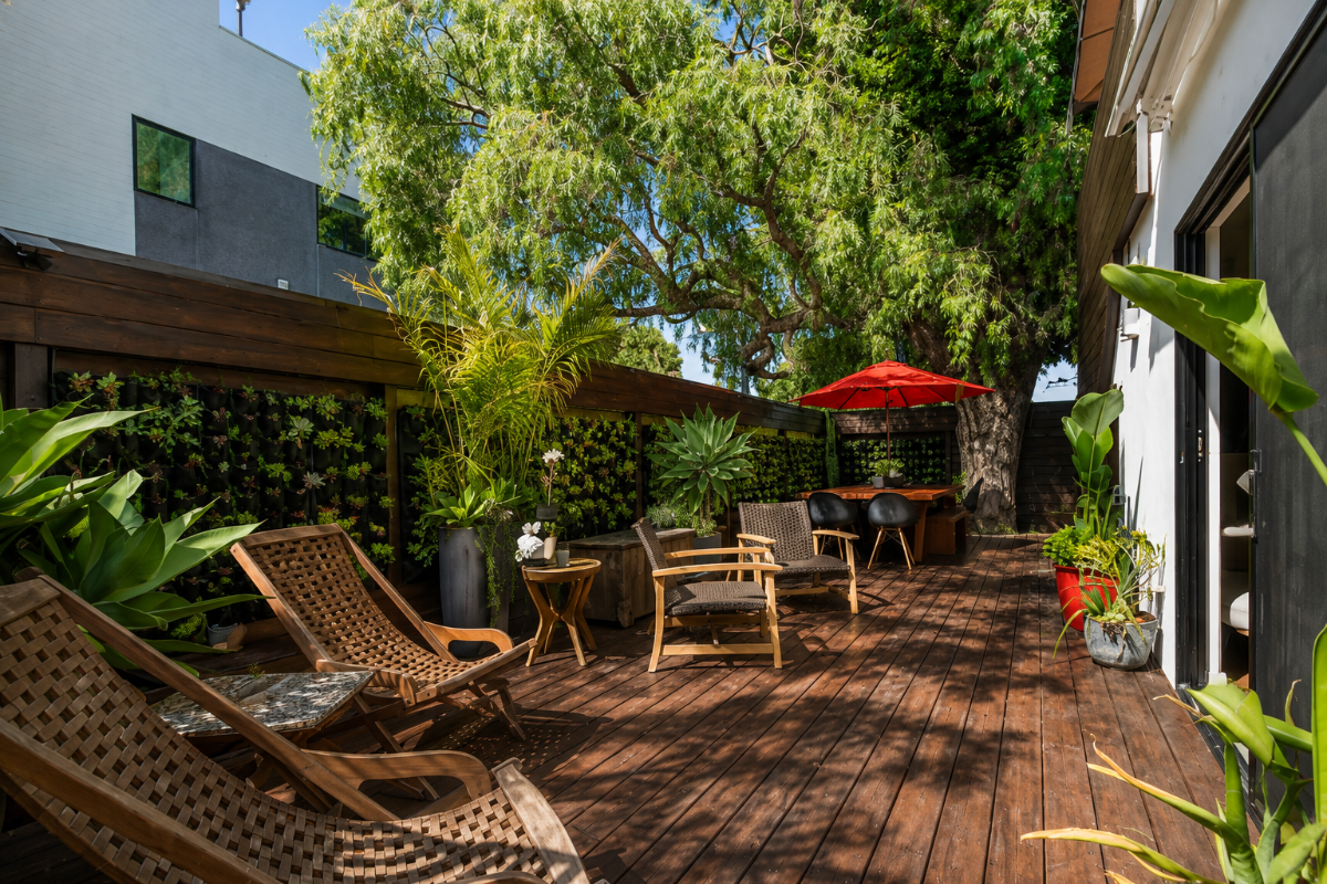 Venice Beach Rooftop Oasis 2BR/2BA + Parking - Photo 4