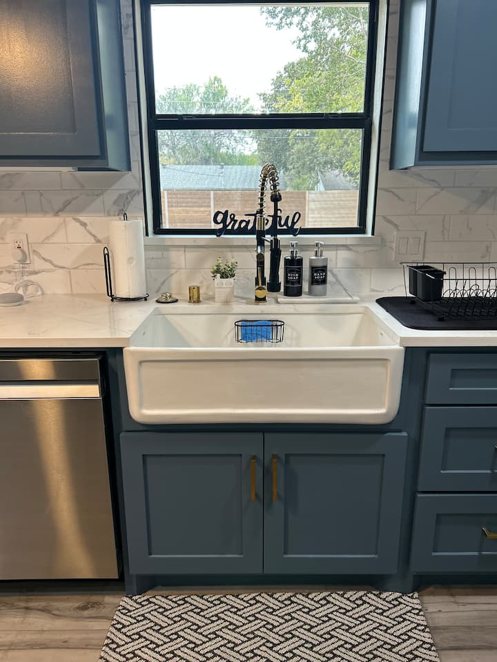 Stylish Fully Remodeled 3BR Home Near Medical City Lewisville, Old Town & Lewisville Lake - Photo 8