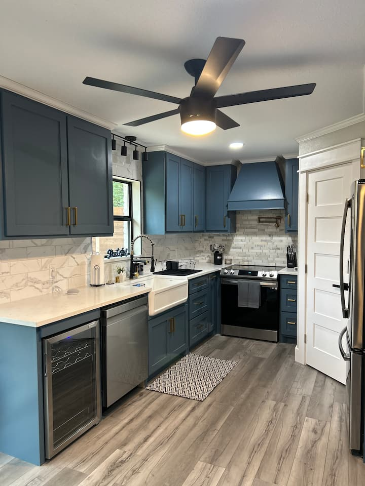 Stylish Fully Remodeled 3BR Home Near Medical City Lewisville, Old Town & Lewisville Lake - Photo 6