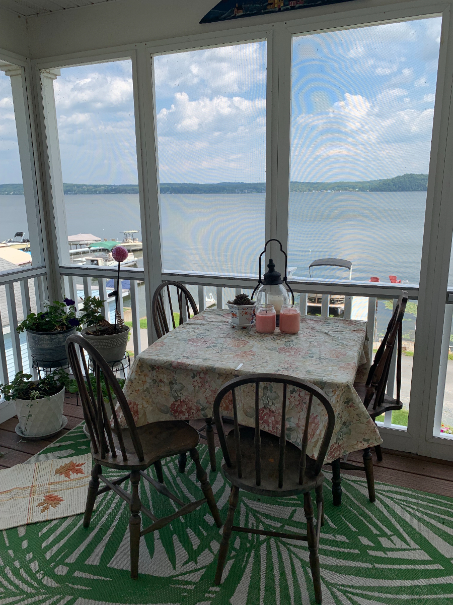 Saratoga Lake Room Listing - Photo 1
