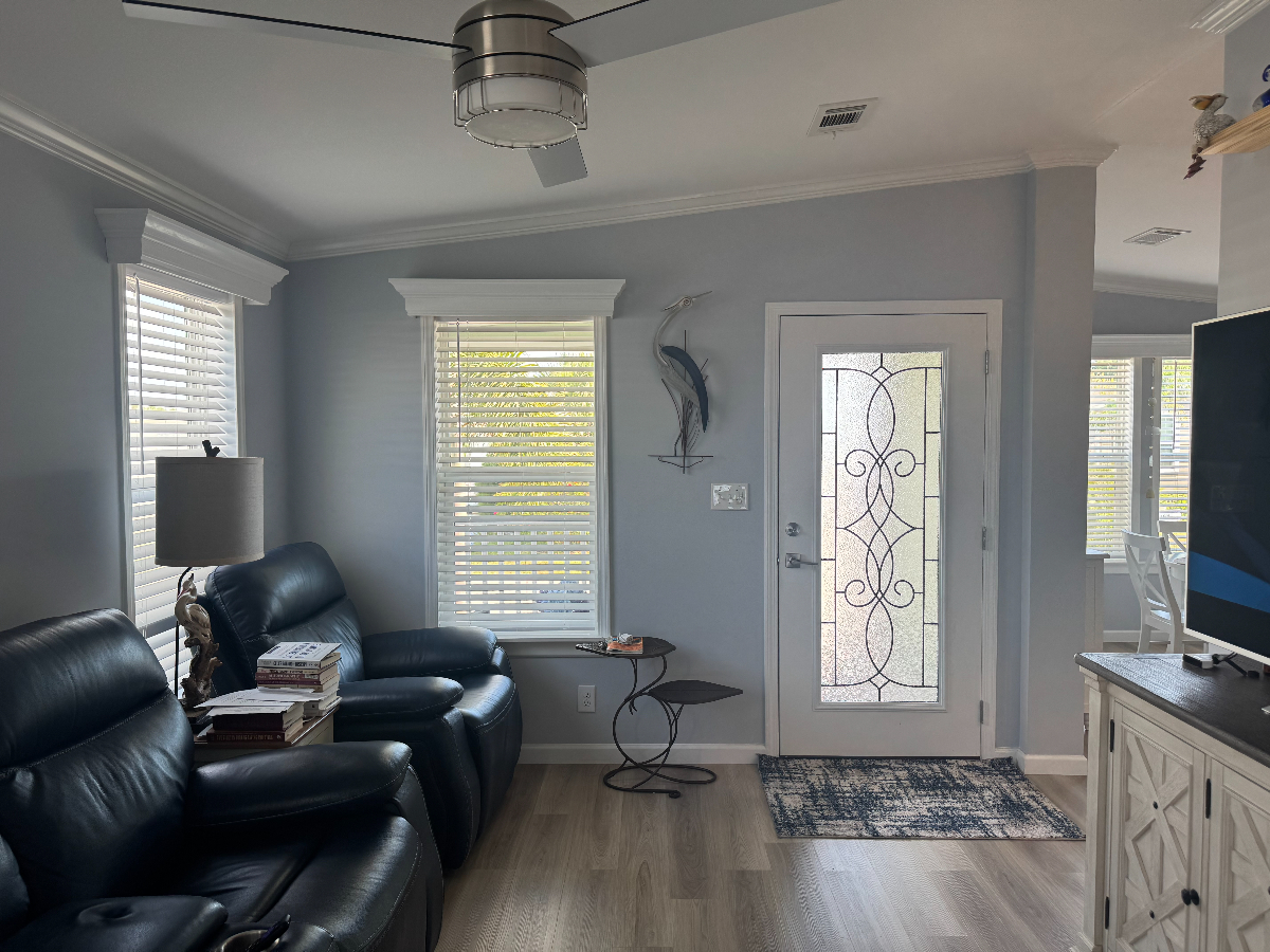 Welcome to your home away from home in beautiful Venice, Florida-where stays become memories - Photo 2