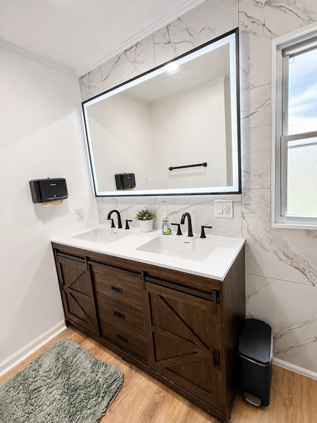 Cozy Furnished Home for Travel Nurses & Professionals - Photo 8