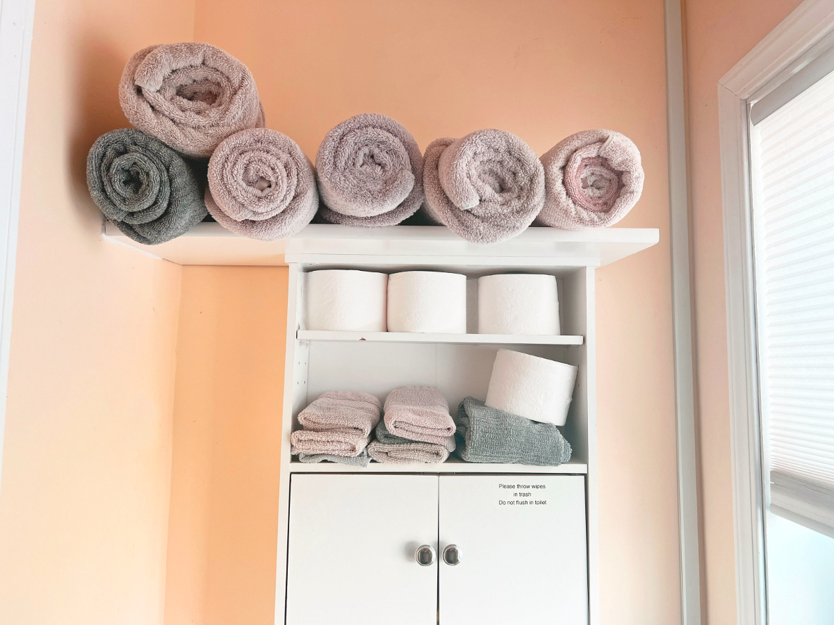 The Lofts feature large bedrooms, washer/dryers in the unit, king beds, and 0.4 miles to Clarkson an - Photo 10