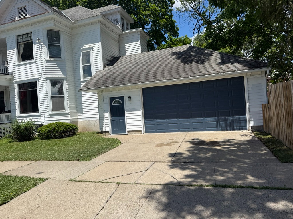 1st Class Rentals at Watkins - "Love Where You Live" - Photo 4