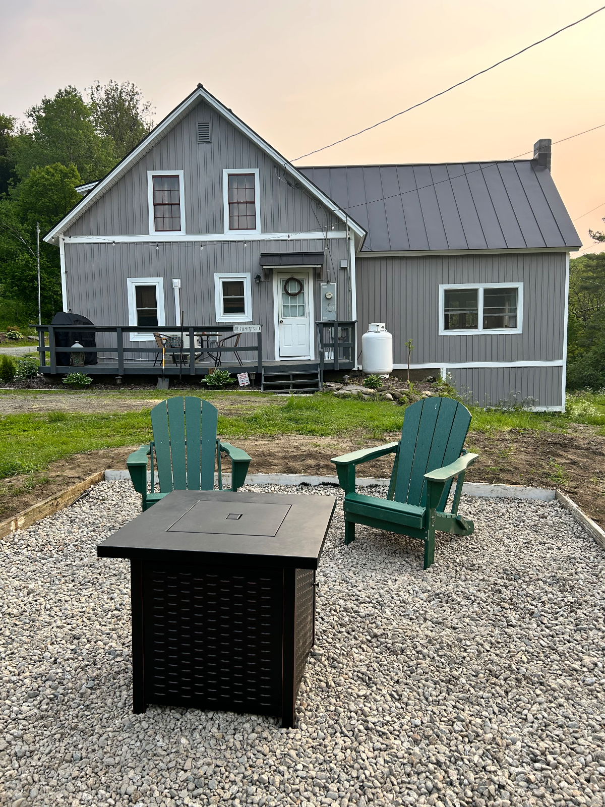 A Restful Retreat for Those Who Care for Others - Photo 7