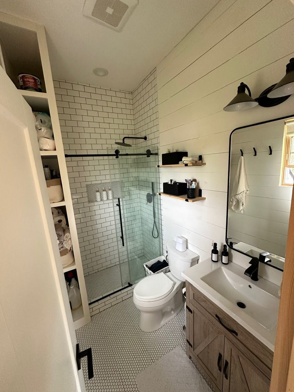 Cozy Modern Cottage Near Crystal Lake 1BR 1BA - Photo 7
