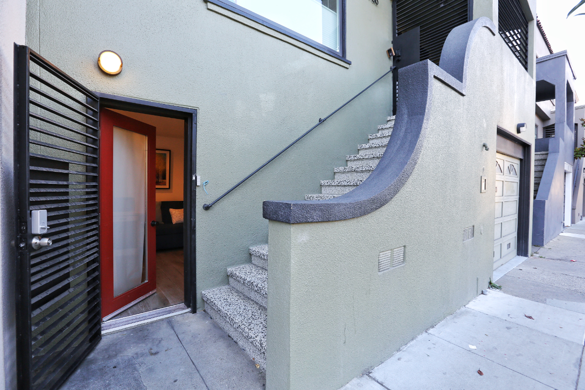 Sunny Mission: Private 1-Bed In-Law Suite (Steps to ZSFG!) - Photo 2