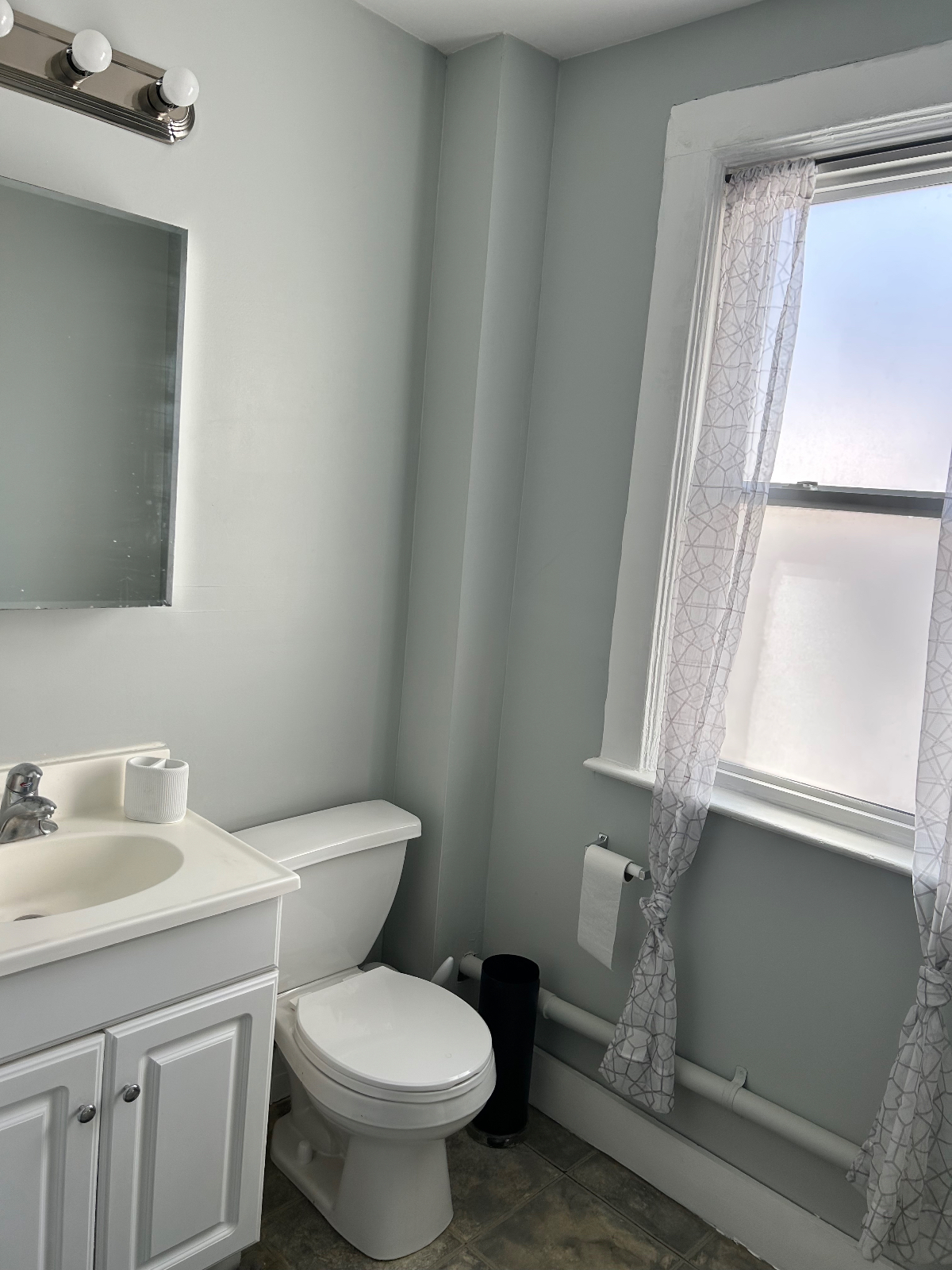 PERFECT SUMMER HOME IN SARATOGA - 4BR near the Race Course - Photo 8