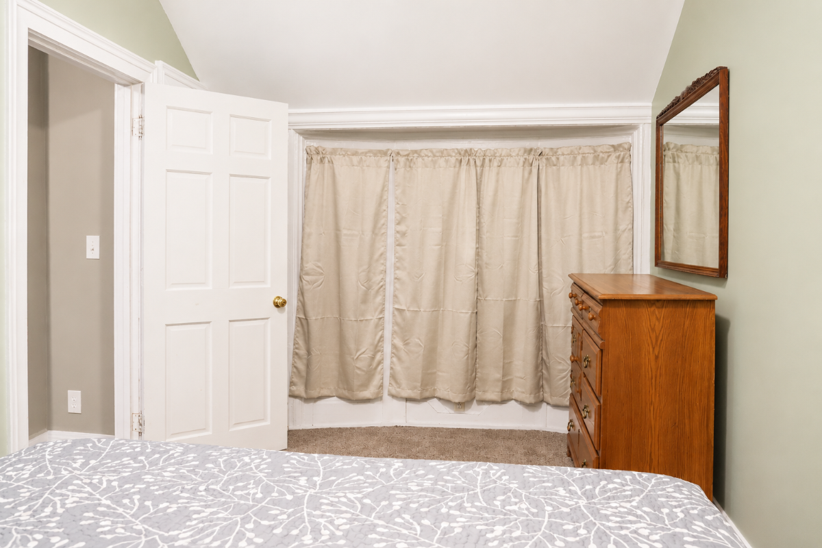 2BR | In-Unit Laundry, Parking + Porch - Photo 10