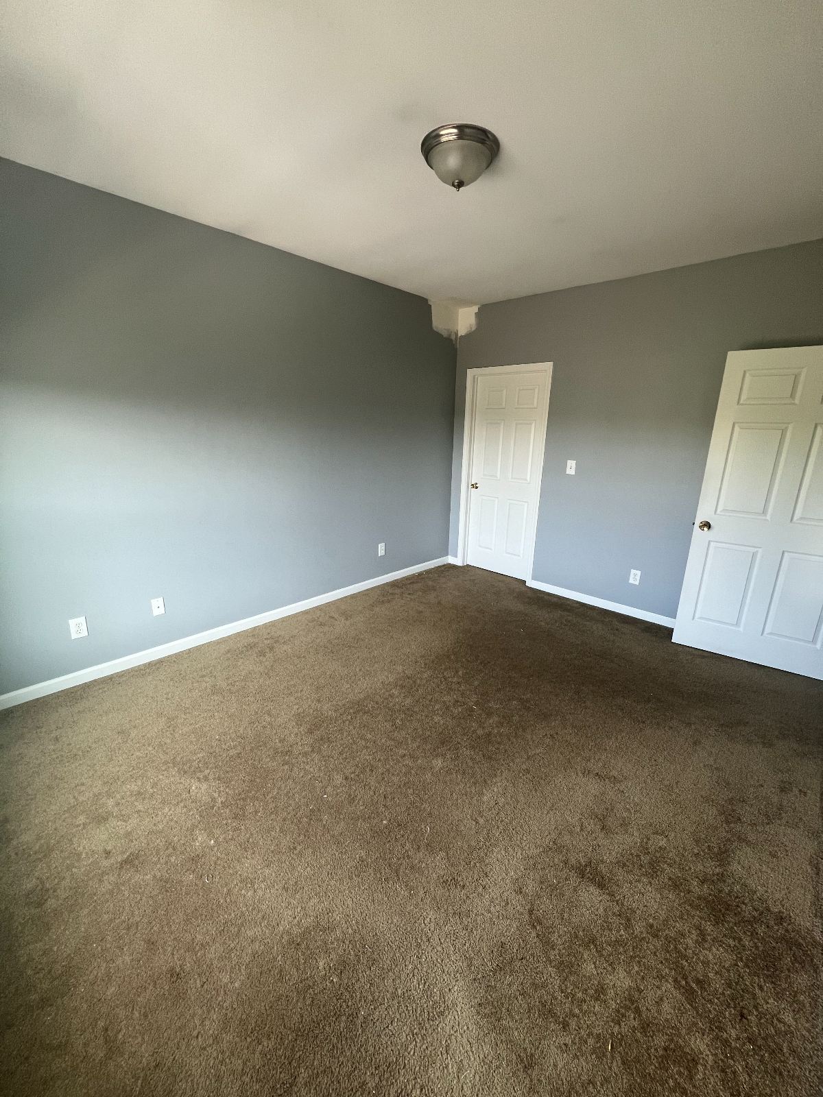 Private Bedroom & Bath in Quiet Wynantskill Condo - Photo 7