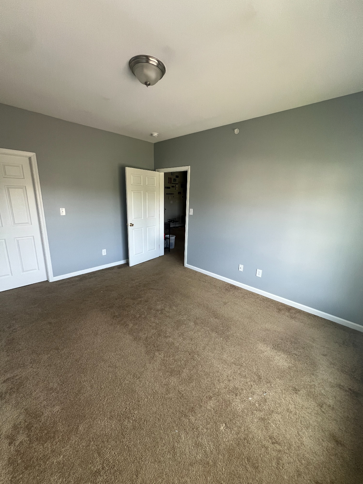 Private Bedroom & Bath in Quiet Wynantskill Condo - Photo 8